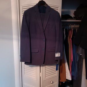 Boys 2 piece Suit, Size 14 (NWT)
